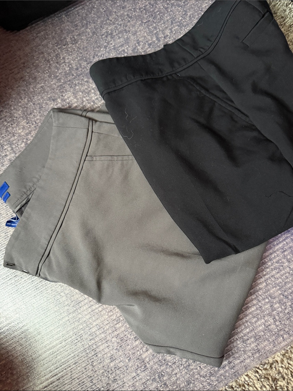 Womens Stretch Pull-On Capri in Black and Charcoal